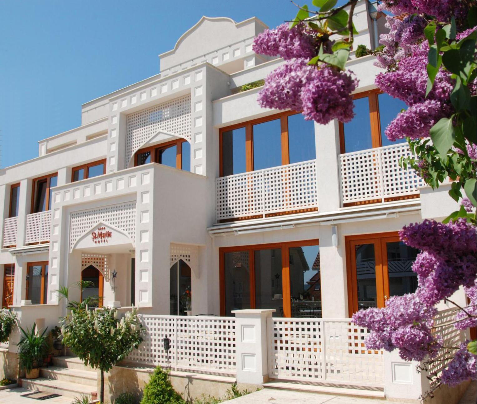 Amira Boutique Hotel Hévíz Wellness&Spa Esterno foto