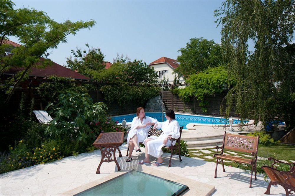 Amira Boutique Hotel Hévíz Wellness&Spa Esterno foto