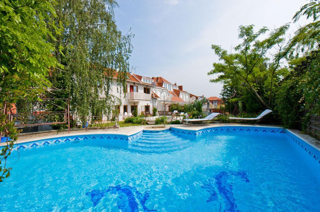 Amira Boutique Hotel Hévíz Wellness&Spa Esterno foto